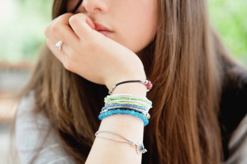 Riesgos a tener en cuenta durante la adolescencia Riesgos a tener en cuenta durante la adolescencia.
